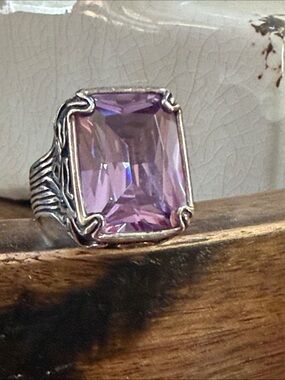 STUNNING  &  LARGE SILPADA RING.  9.  RARE